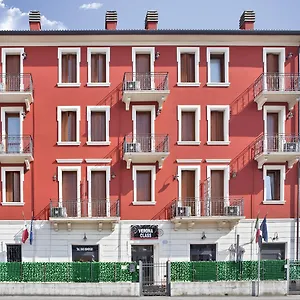 2* Aparthotel Class 